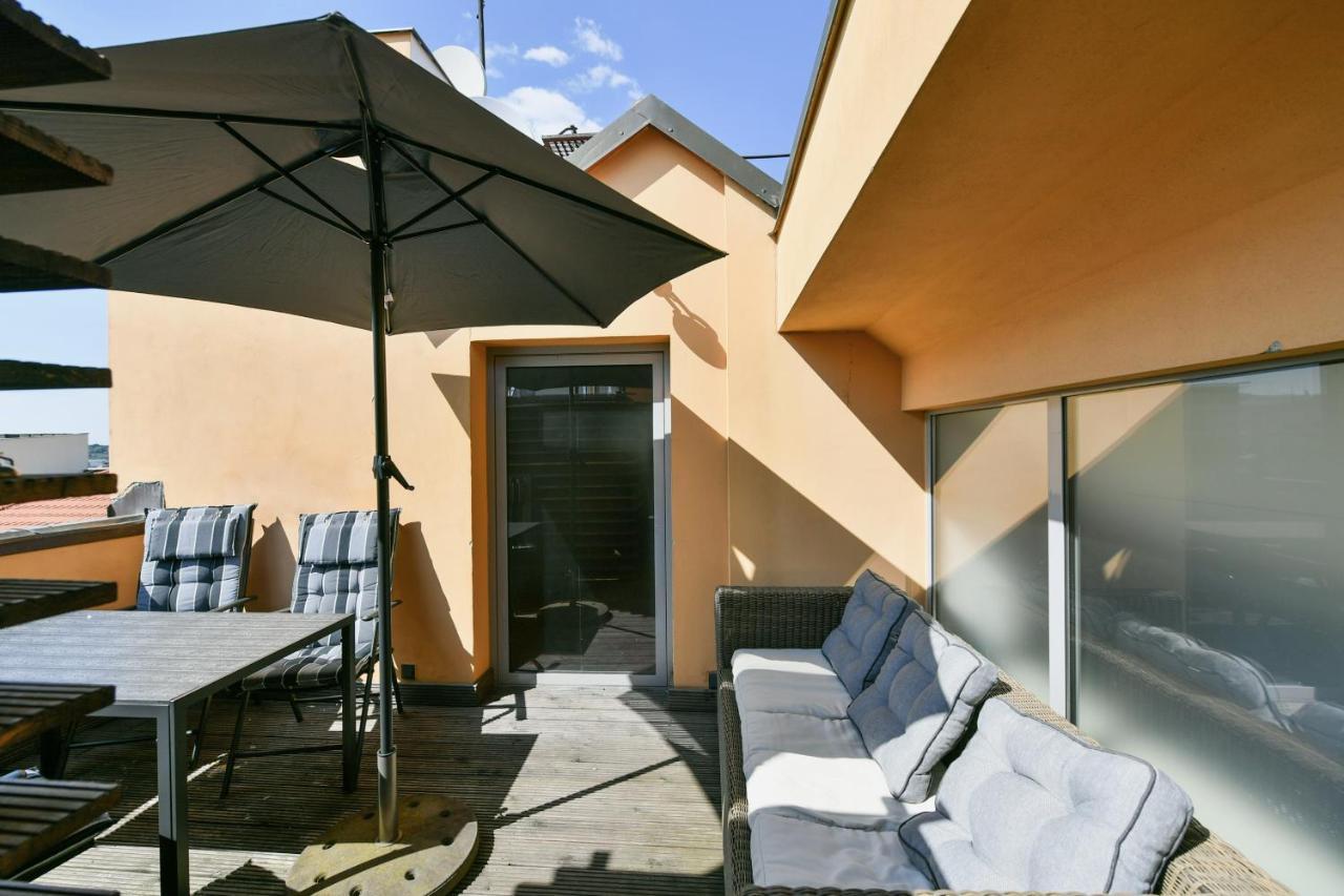 Luxury Central Penthouse With Sauna, Terrace, 250M2, 5Bdrm, 3Bthrm Prague Exterior photo